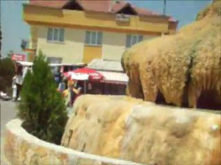 Pamukkale Karahayıt'ta Kırmızı Su Kaynağı 🌊