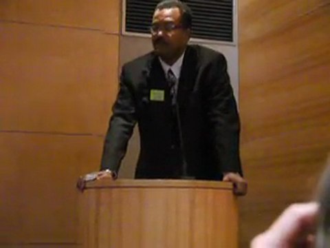 Ti Kozé de génération Guadeloupe Extrait de l'intervention de Eric JALTON, Député - Maire de la ville des Abymes 23-11-2011