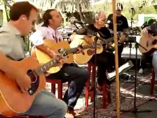 Hombres G &  Álvaro Urquijo "Un Par de Palabras"