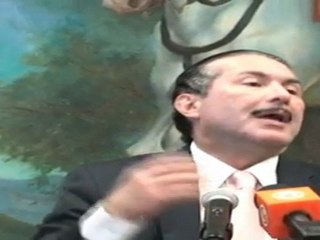 Panamá asegurará la integridad física de Noriega tras su entrega por Francia