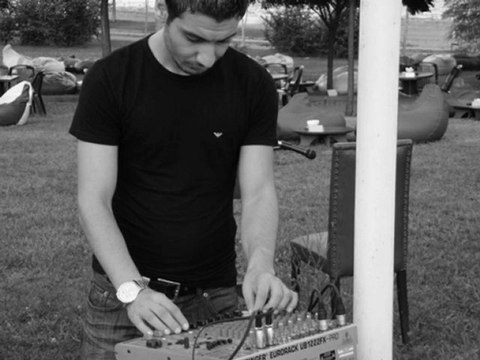 Aşk Laftan Anlamazki & Umut Mungan iyi seyirler...