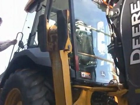 Heavy Duty Equipment Technician Program