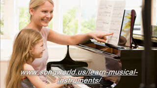Learn Piano in 1 year - Major Chords without black notes - Week 2