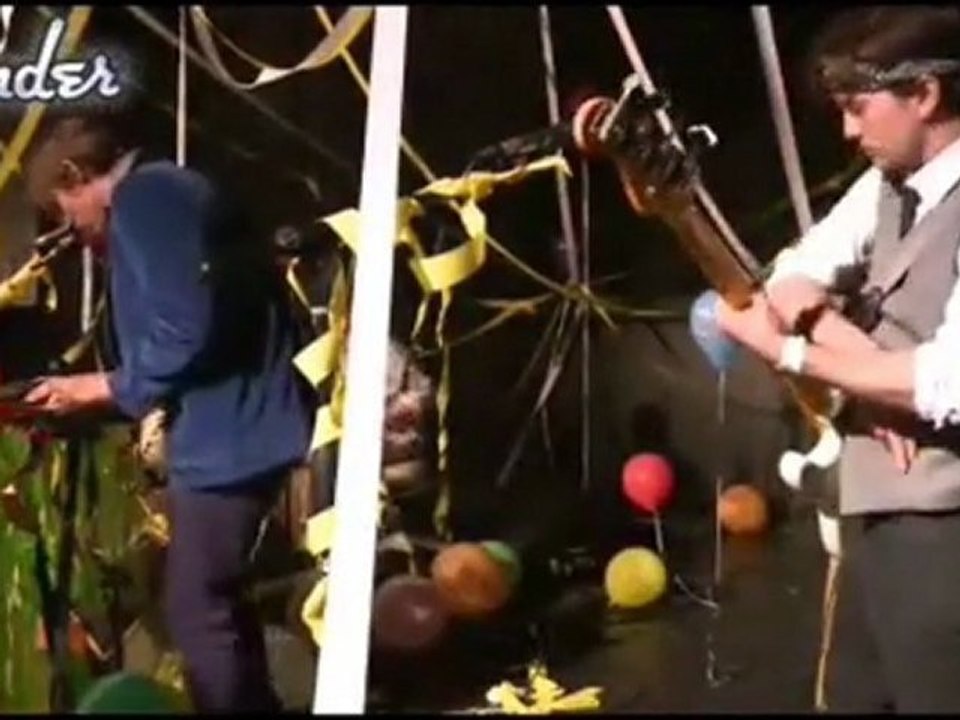 100 Monkeys Fender Concert Part 1 6-19-11