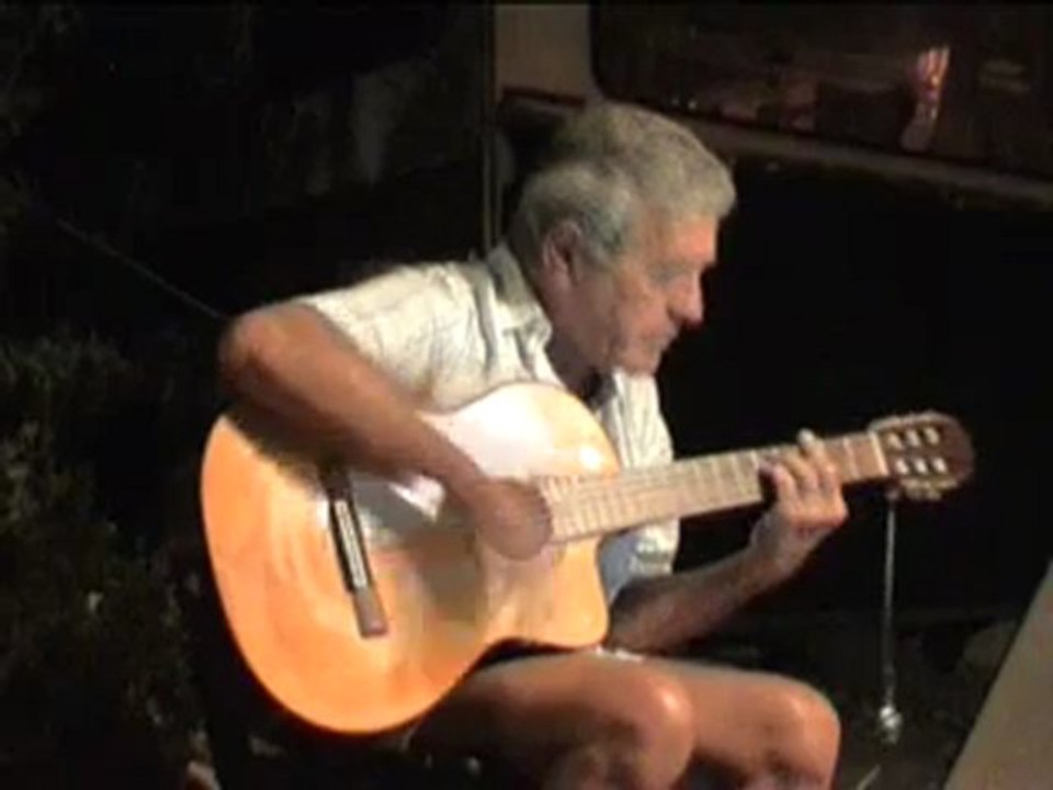 " La tendresse " de Noël Roux et Hubert Giraud.