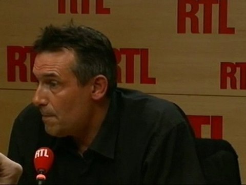 Frédéric Matwies était l'invité de RTL Midi jeudi. Il vient de publier Il y avait un monstre en moi (Editions Michalon), un témoignage de dix ans de violences conjugales qui ont failli se terminer par un meurtre