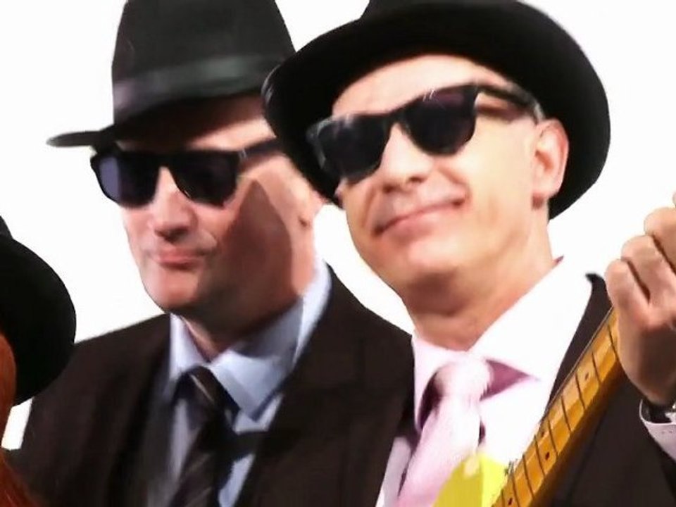 Lipdub ALLIANZ (Fevrier 2011 Direction Régionale Rhône-Alpes, Auvergne, Bourgogne, Franche-comté))