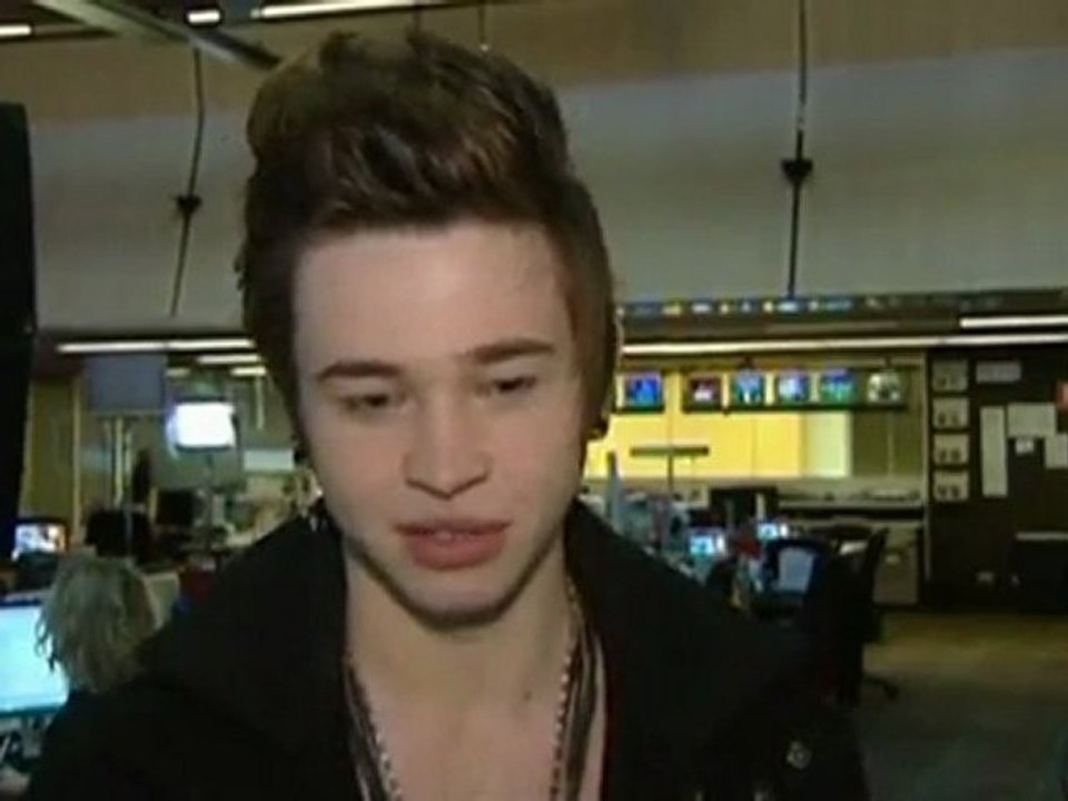 Young Brit wins X Factor Australia