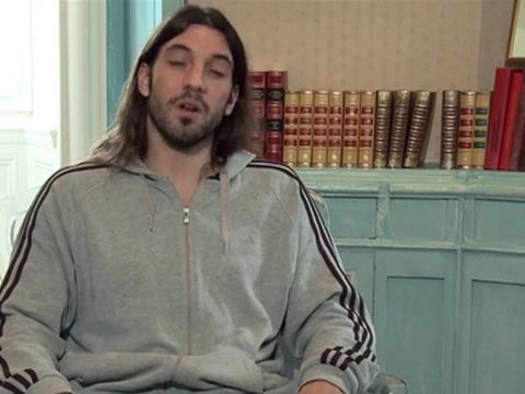 Bertrand Gille souhaite vous parler du DVD Des Barjots aux Experts - Handball