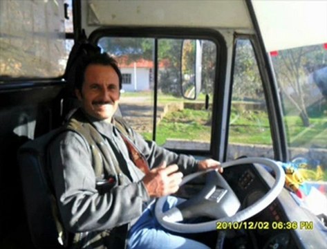 *ORHAN GENCEBAY ....... NERDE BOYNU BÜKÜK BİR GARİP GÖRSEM ..........