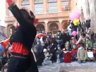 ColorCoriandolo arriva in Piazza Cavour con lo 'Zibaldone'