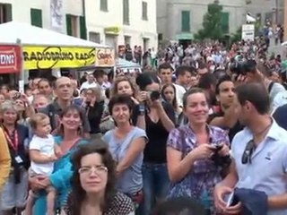 Artisti in Piazza 2011, edizione da..testa tra le nuvole