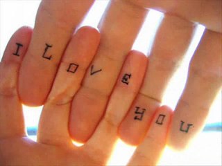 Amor à Distância: Desafios e Encantos 💖