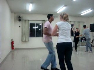Aula de SALSA em São Paulo !!!