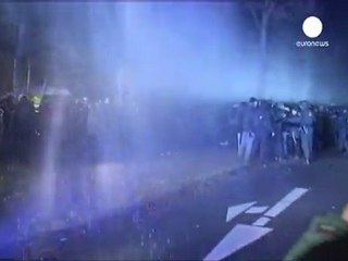 Germania: no al nucleare, scontri con la polizia