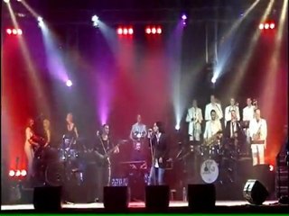 SOS, Nicky Stone & The Coll Orchestra Performing Rosanna (Toto Cover)