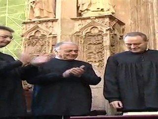 Alberto Fabra visita el Tribunal de las Aguas