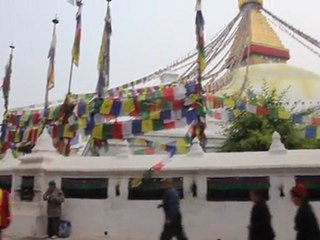 Circumnambulations in Bodnath temple, Katmandu (Nepal)