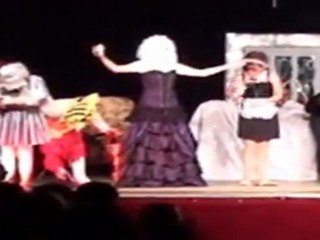 Marie-Antoinette Perd la Tête - Promo