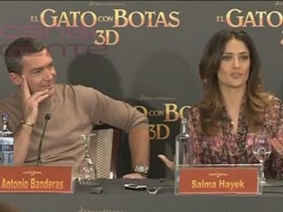 Salma Hayek: Antonio Banderas es incansable