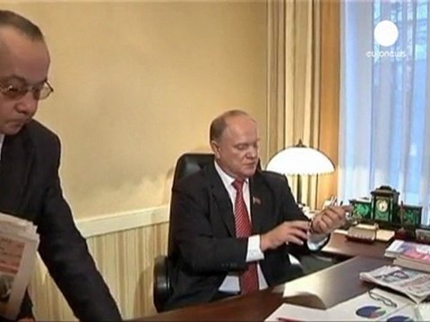 Législatives russes : le parti au pouvoir perdrait la...