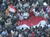 Tahrir protesters step up pressure on the army