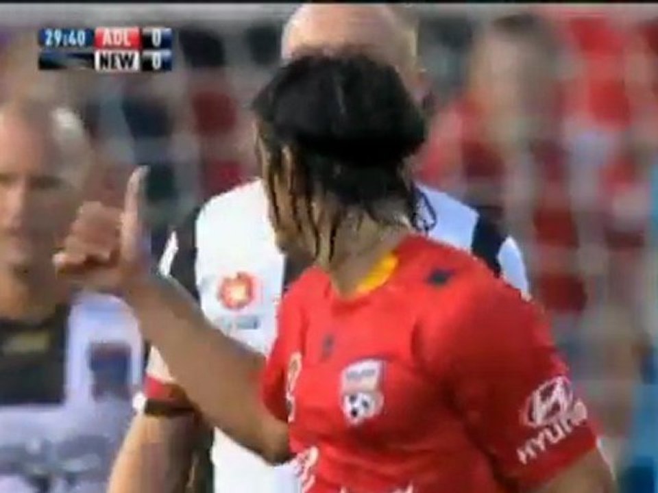 A-league - adelaide holt unentschieden