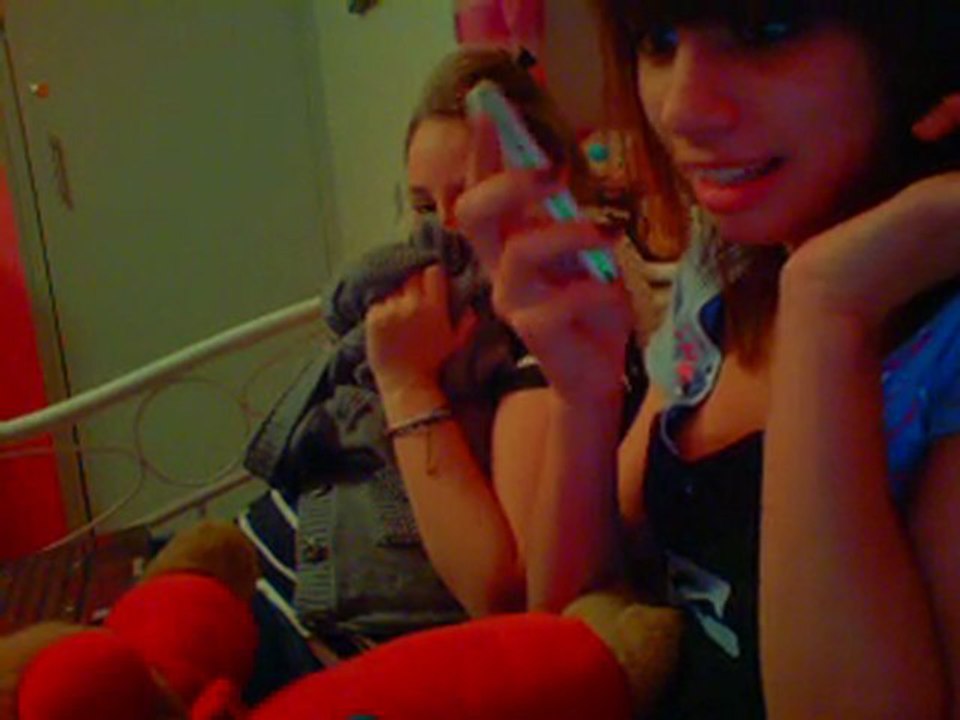 MES COUSiNES.