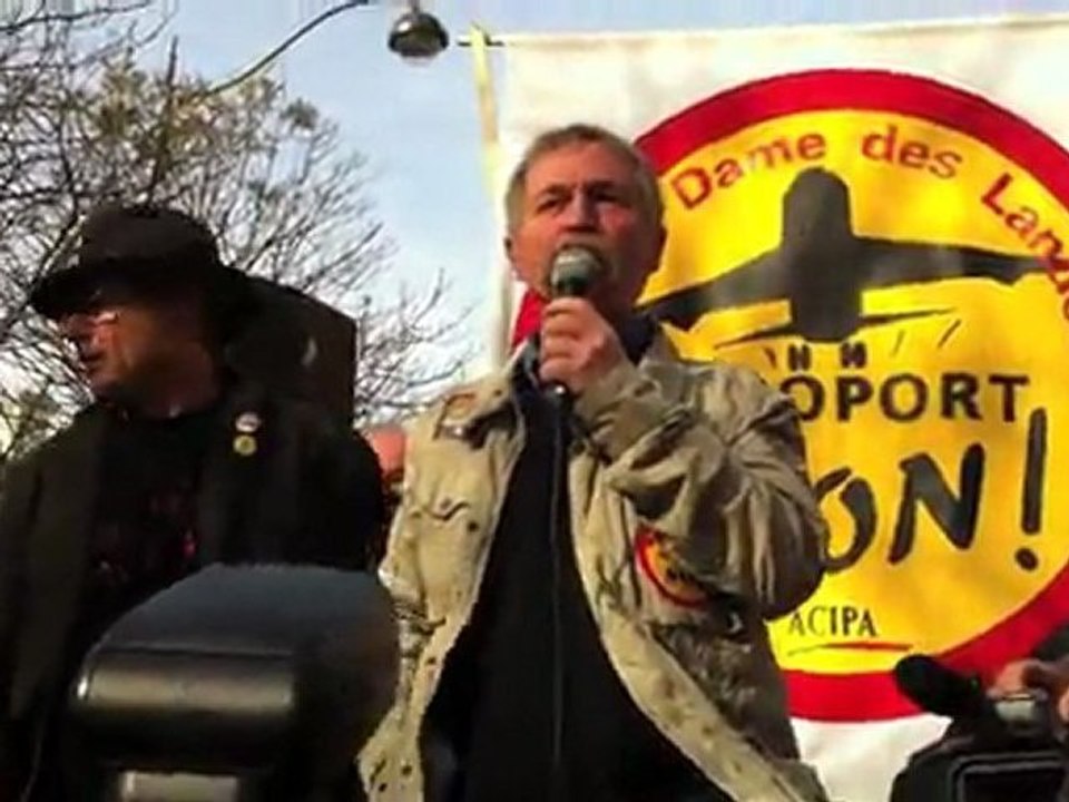 Rassemblement à Paris contre l'aéroport de Notre Dame des Landes - 12 nov 2011