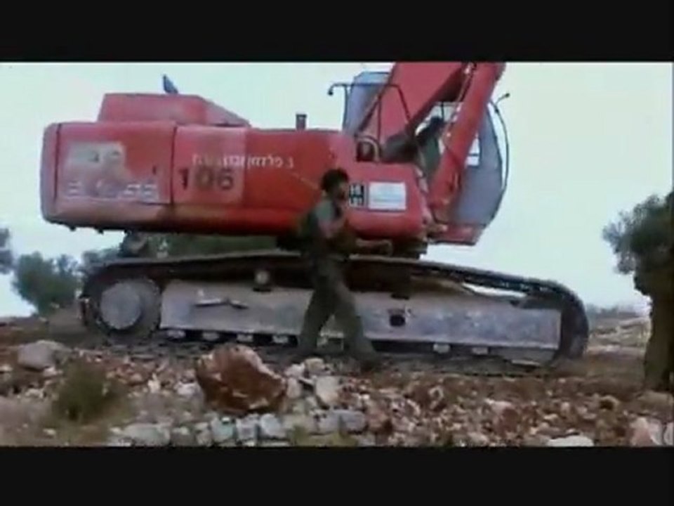 bil'in - le mur de la colere 2/3