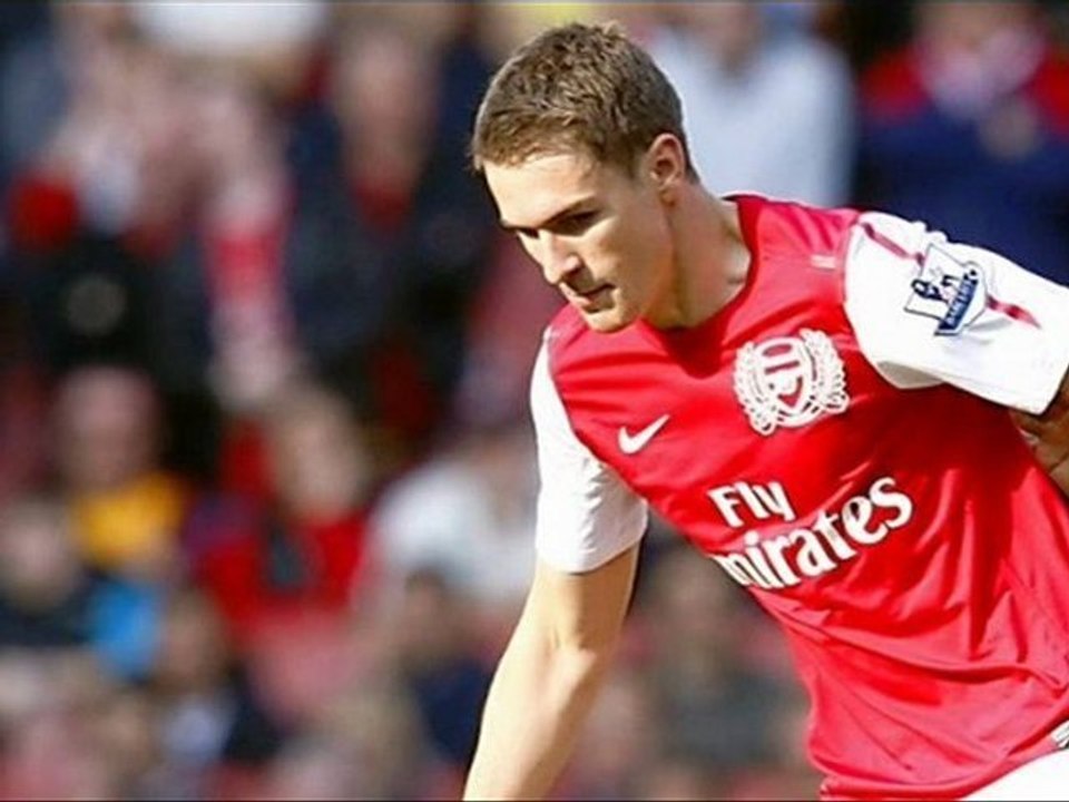 Watch Arsenal vs Fulham Highlights & All Goals 26-11-2011