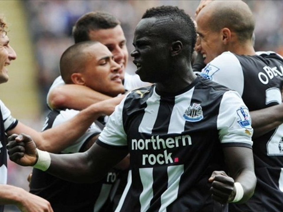 Watch Manchester United vs Newcastle Highlights & All Goals 26.11.2011