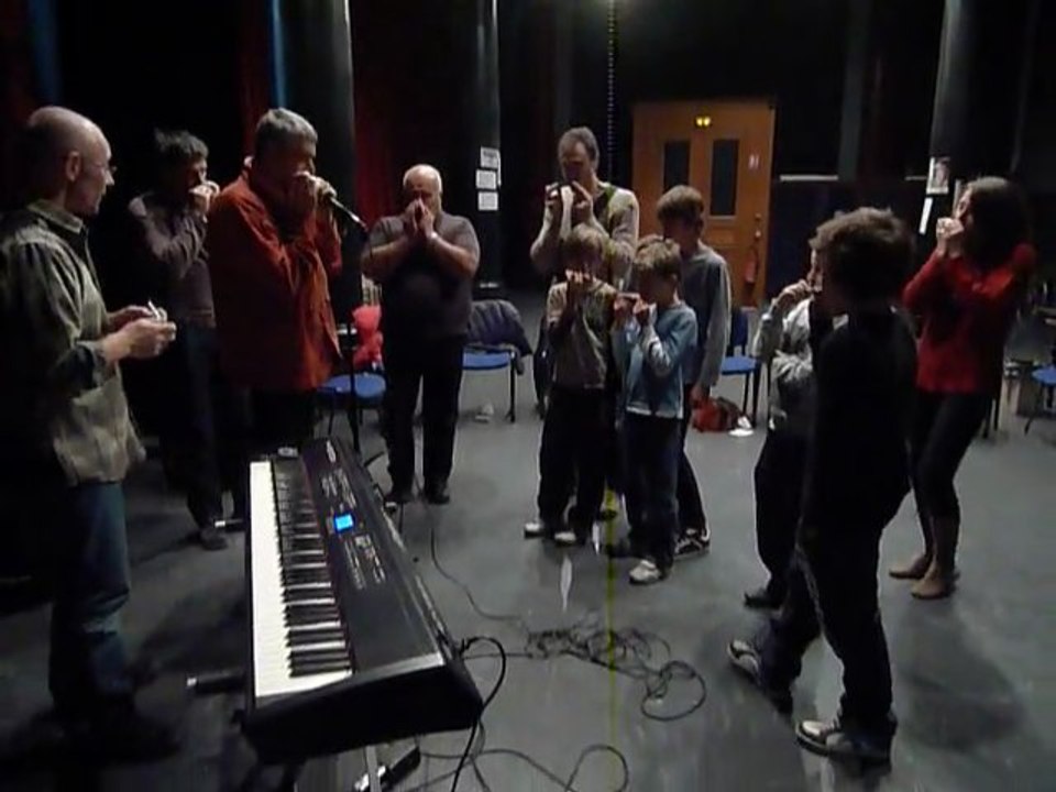 Stage d'initiation harmonica avec Antoine Laville - 2ème jour