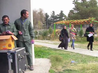 Afghan superstar says musicians have a role to play