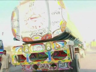 NATO convoys blocked after Pakistan deaths