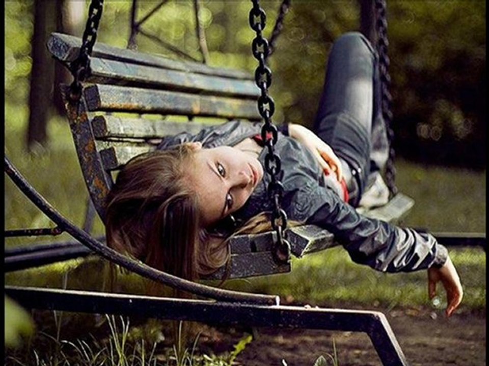 Ferdi Tayfur -Seni Üzgün Görsem Ben Kahrolurum