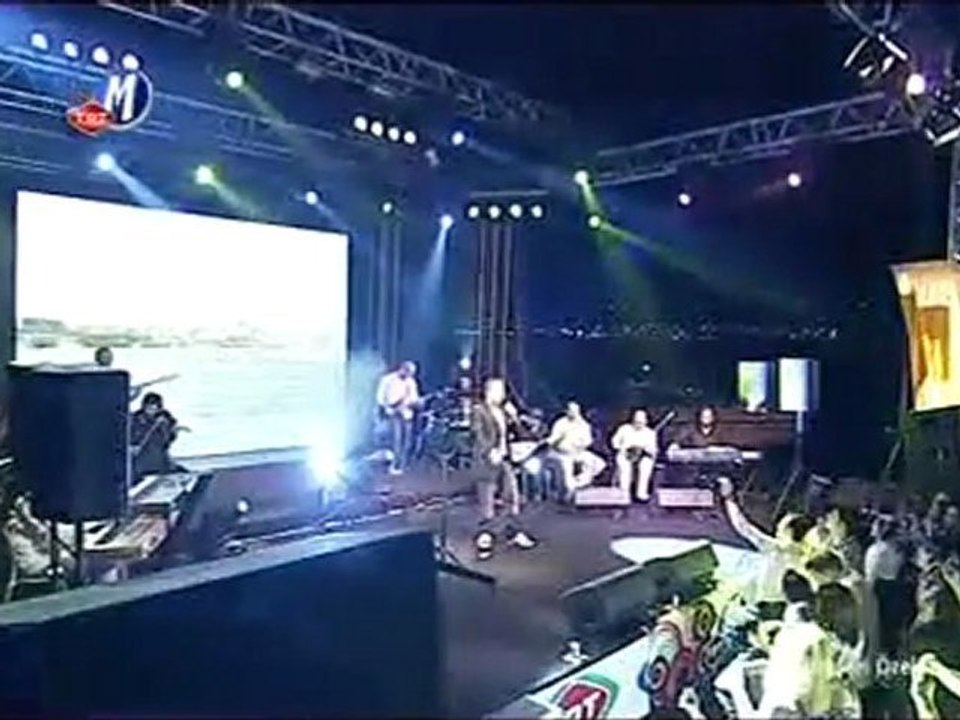 Emrah İstanbul'u Benden Sorsunlar 2011