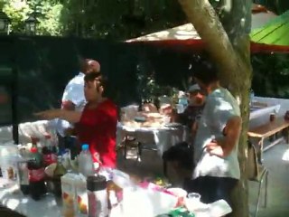 LE VERRE DE L'AMITIE DES BENEVOLES