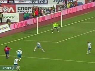 Moussa Maazou, quel coup de tête !