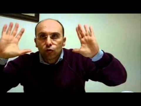 Aversa - Stalli di sosta in Piazza Marconi, Castaldo accusa l'amministrazione