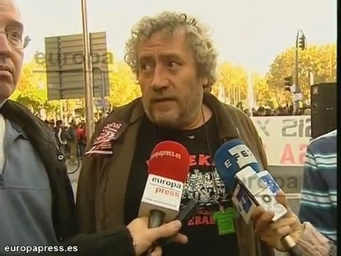 Manifestación de 'indignados' frente al Congreso