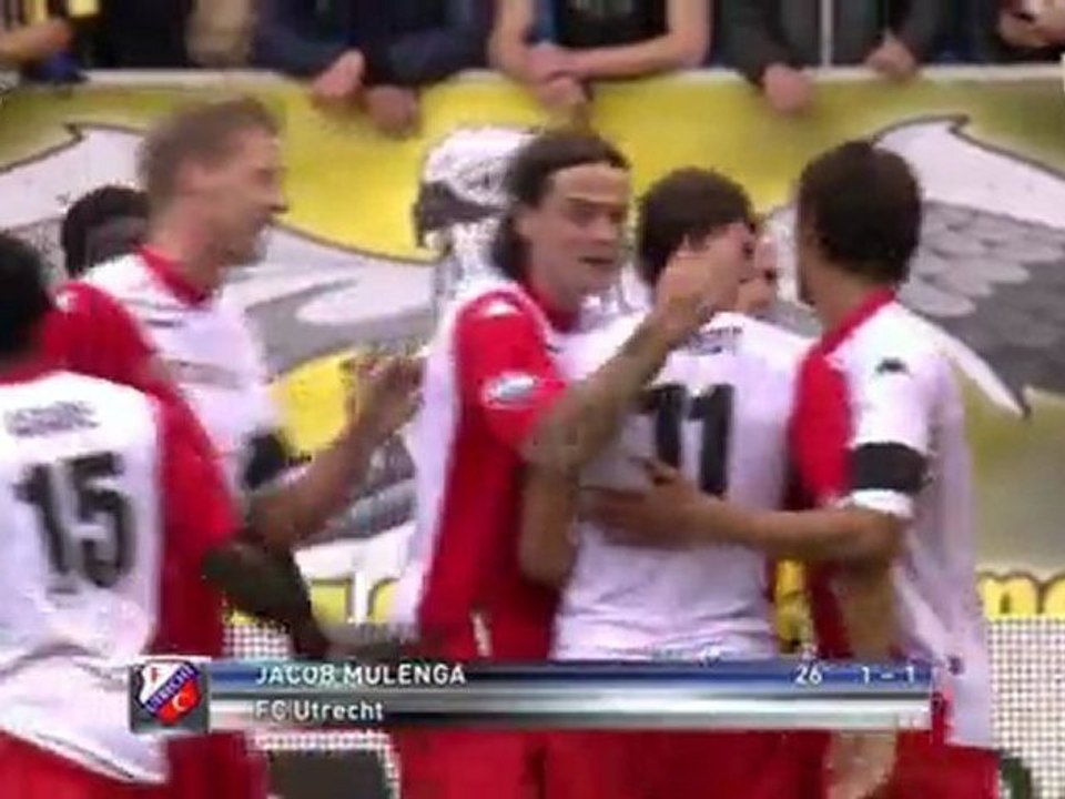 Mulenga (1-1) Vitesse - FC Utrecht (2011/2012)