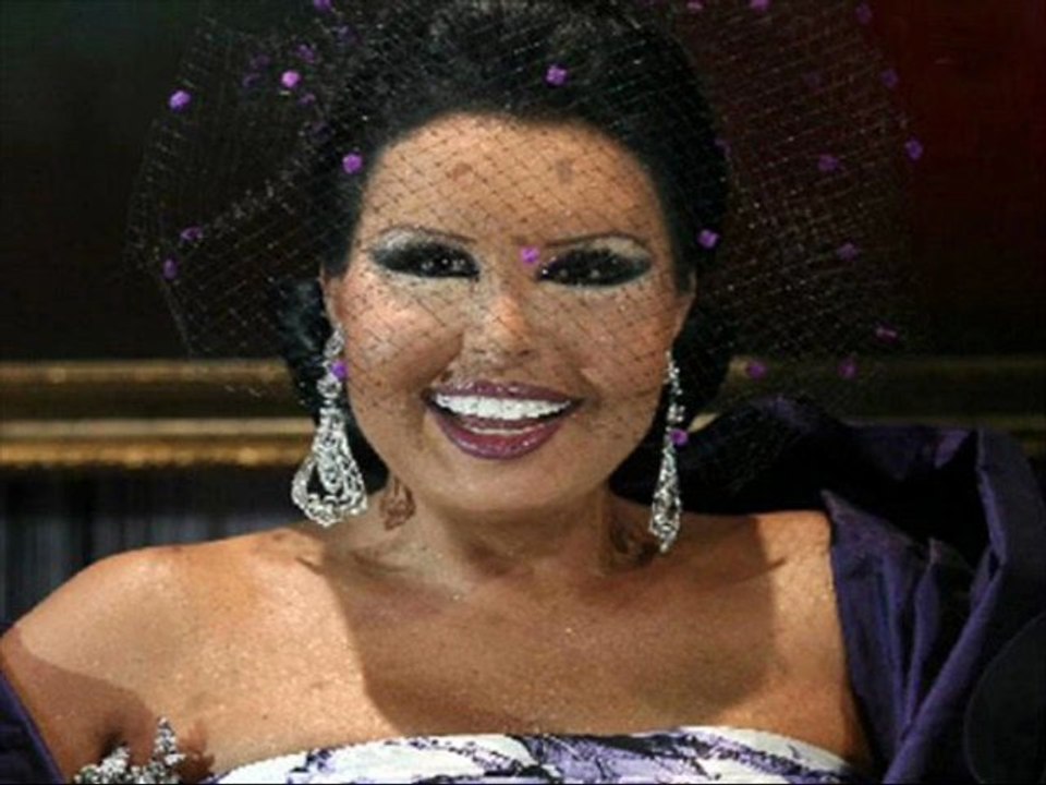 Bülent Ersoy - Kıskanmak Yok (2011)