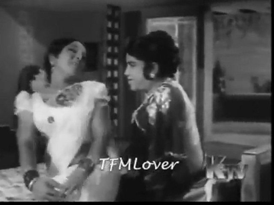 Manjal Poosi Manjam Konda