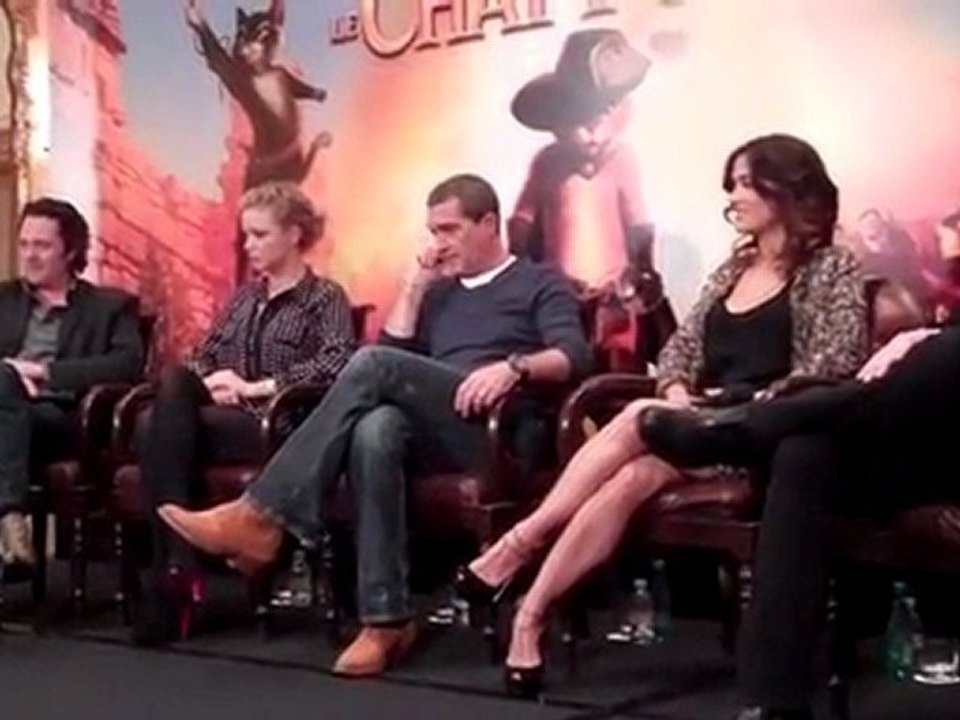 Conference de Presse Paris Le Chat potté avec Salma Hayek