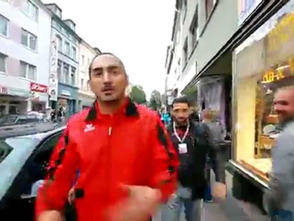 HALT DIE FRESSE - 04 - NR. 157 - EKO FRESH(360p_H.264-AAC)