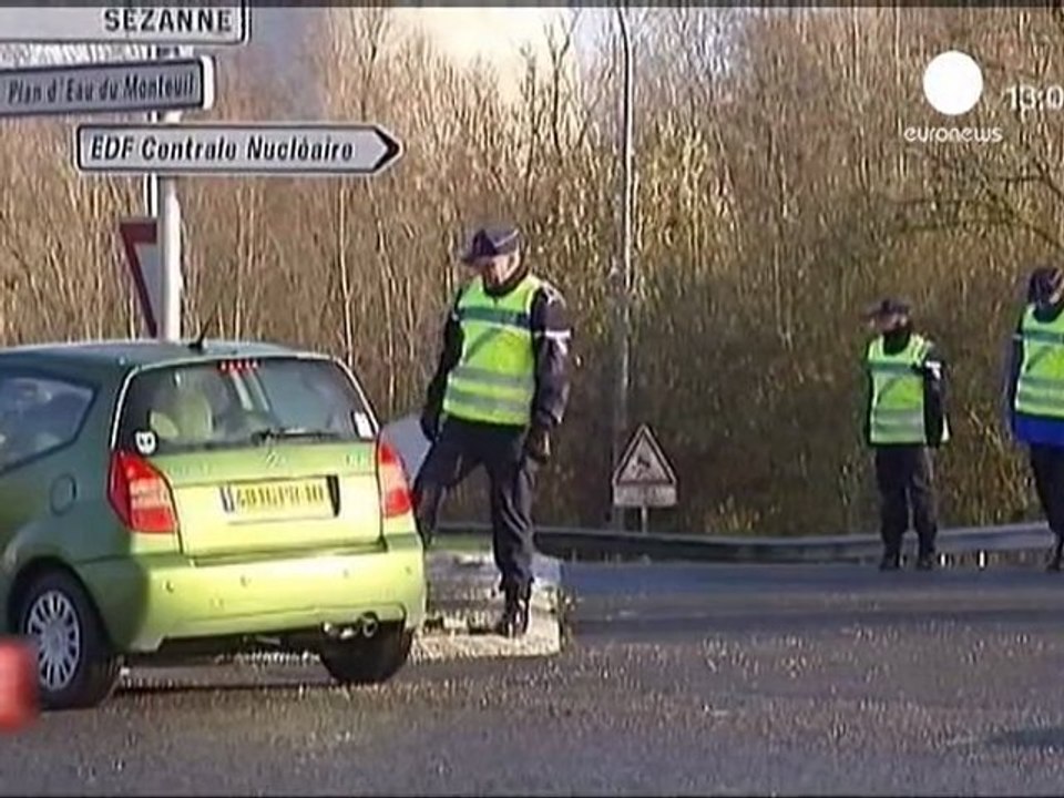 Francia: militanti Greenpeace entrano in centrale nucleare
