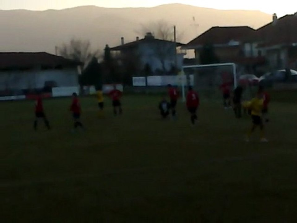 ΕΠΙΚΙΝΔΥΝΗ ΣΕΝΤΡΑ ΑΠΟ ΔΕΞΙΑ. ΑΕΠ ΚΑΡΑΓΙΑΝΝΙΩΝ - ΕΛΙΜΕΙΑ