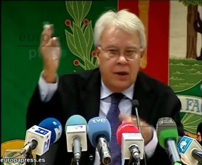 Felipe González advierte a Mariano Rajoy