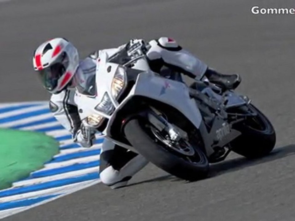 Aprilia RSV4 APRC